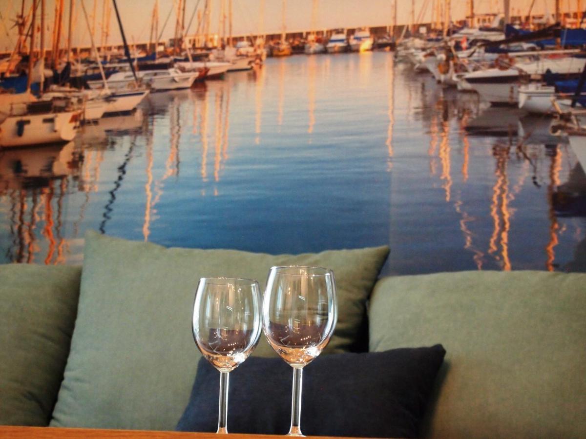 Apartament Yacht Park Marina 그디니아 외부 사진